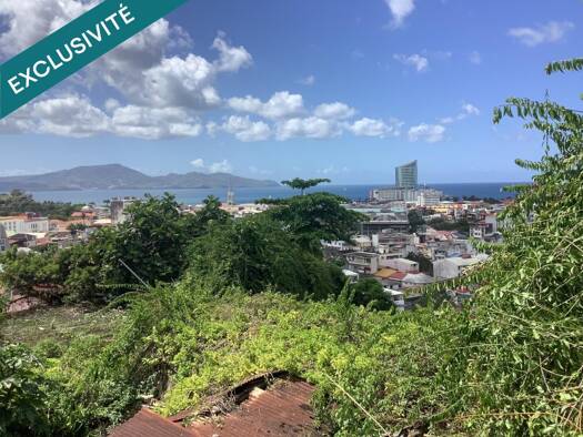 Maison à vendre 80 000 € 7 pièces 5 chambres 99 m² 88 m² de terrain Fort-de-France 97200