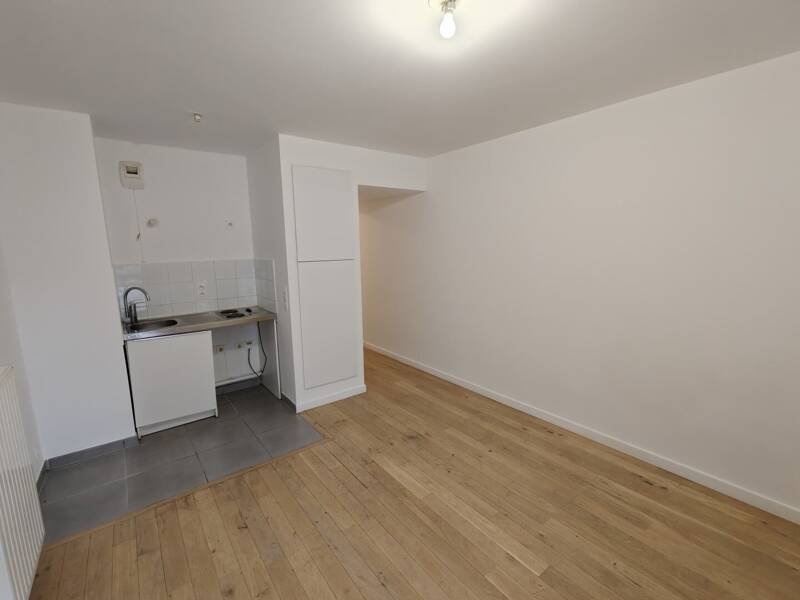 Maison à louer, 23m², PARIS 19E