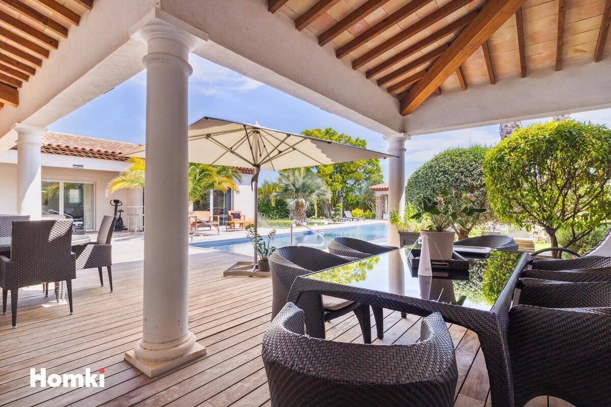 Maison à vendre, 210m², LE CANNET DES MAURES