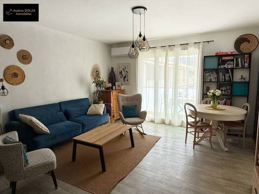 Appartement à vendre 259 000 € 5 pièces 4 chambres 93 m² 2ème étage La Pomme Marseille 11ème arrondissement 13011