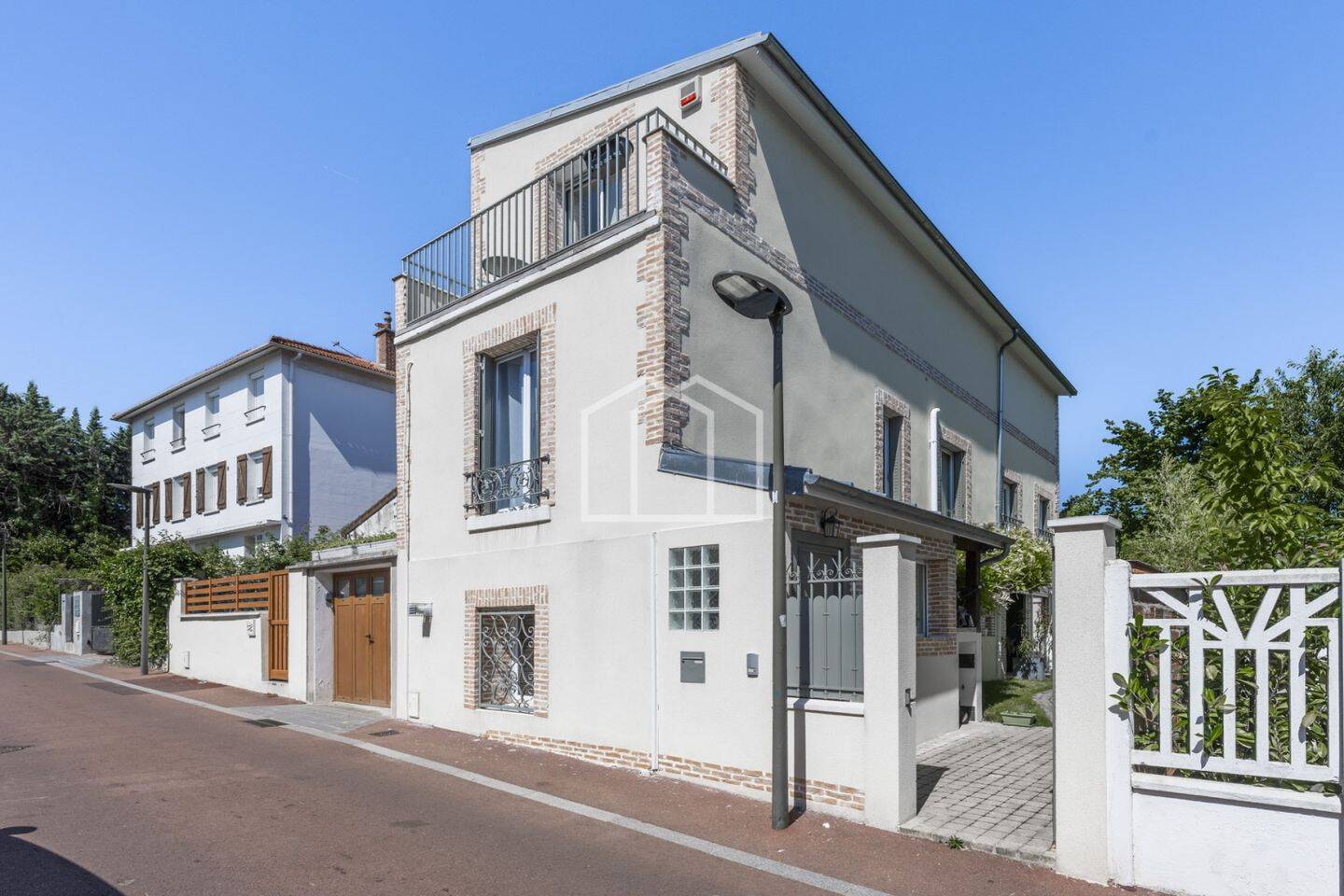 Maison à vendre, 138m², SURESNES