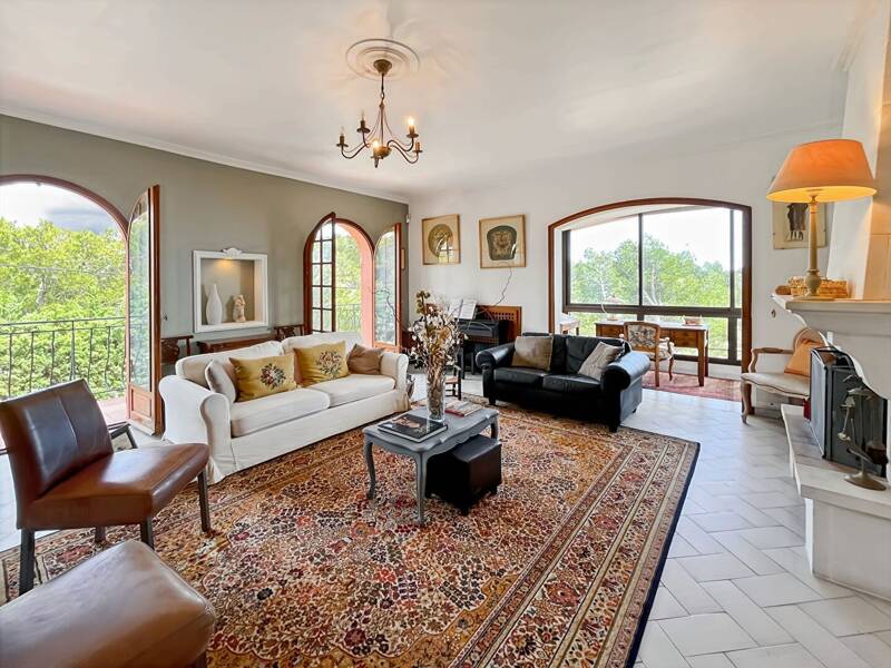 Maison à louer, 180m², ENSUES LA REDONNE