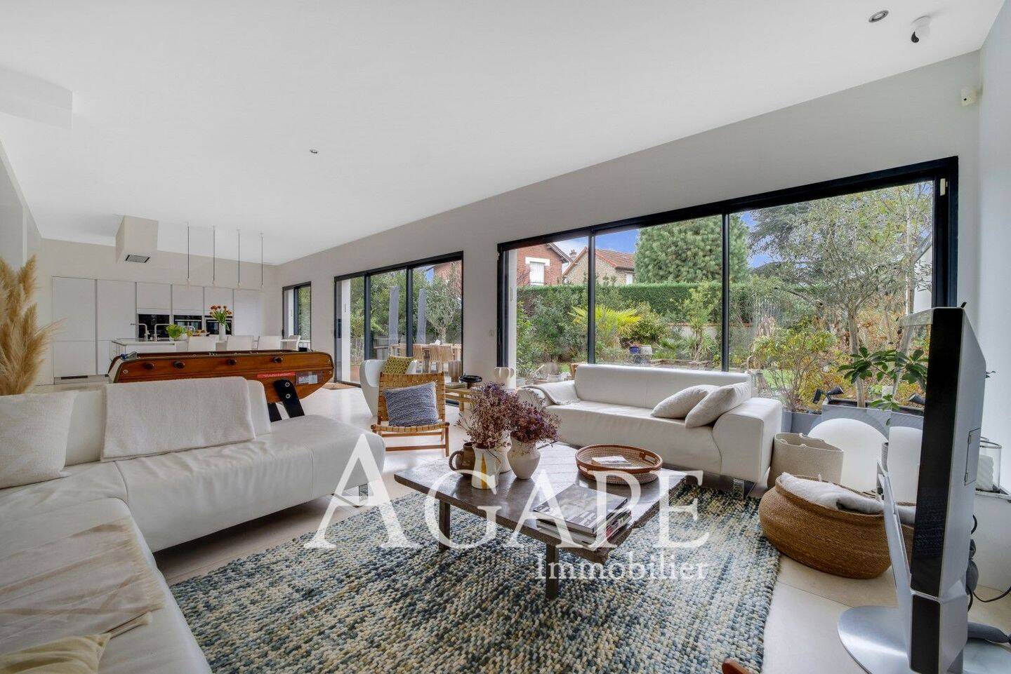 Maison à vendre, 222m², SAINT MAUR DES FOSSES