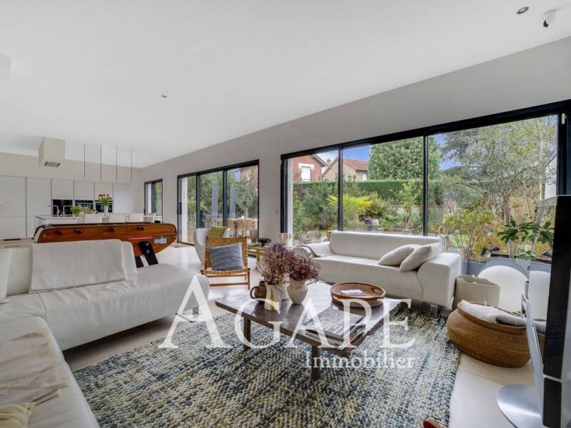 Maison à vendre, 222m², SAINT MAUR DES FOSSES