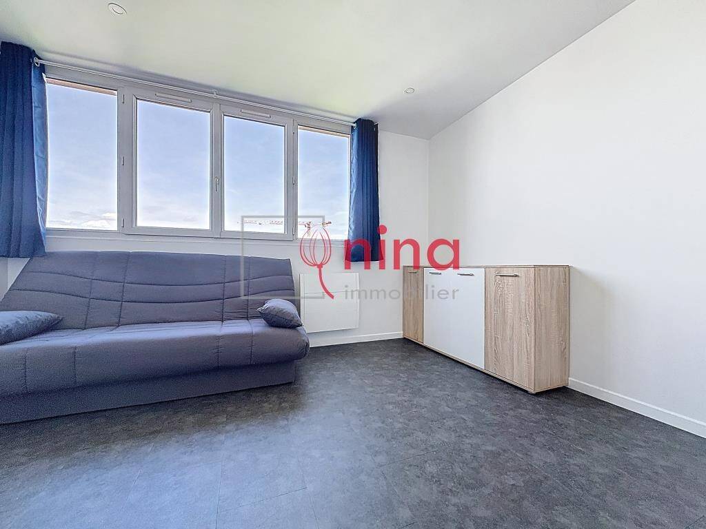 Maison à louer, 16m², SAINT MAUR DES FOSSES