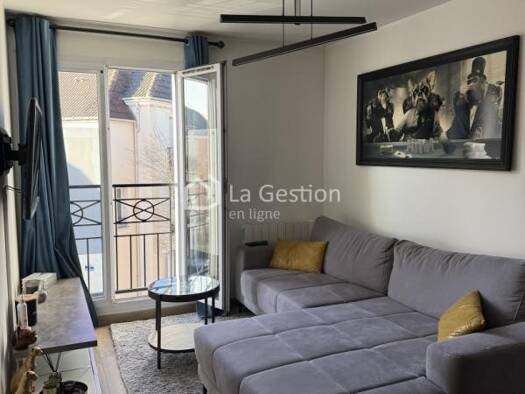 Appartement à louer 850 € 2 pièces 1 chambre 30 m² 2ème étage Briand Villeparisis 77270