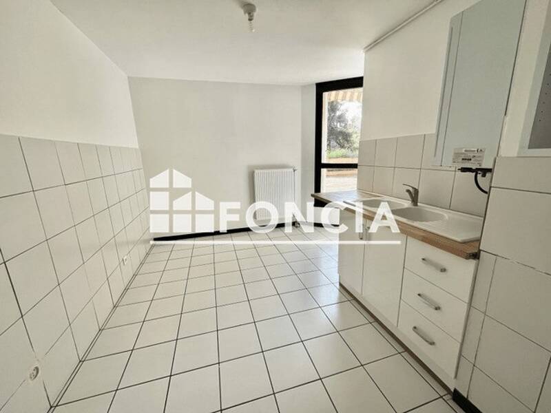 Maison à louer, 93m², GUILHERAND GRANGES