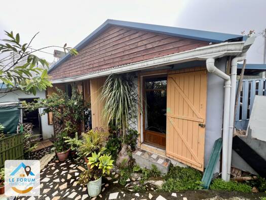 Maison de plain-pied à vendre 200 000 € 5 pièces 4 chambres 130,4 m² 500 m² de terrain Le Tampon 97418