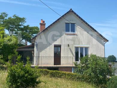 Maison de plain-pied à vendre 156 200 € 5 pièces 4 chambres 124,3 m² 3 600 m² de terrain Cerans-Foulletourte 72330