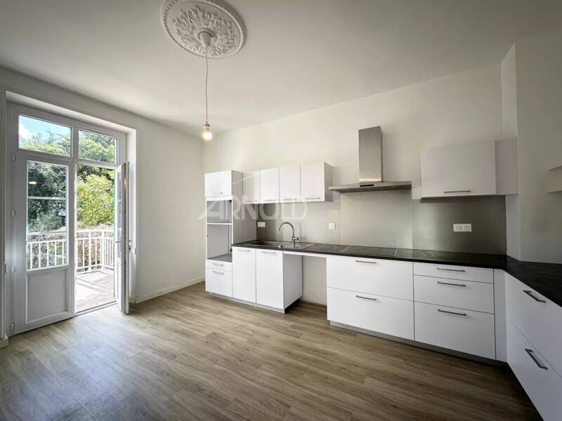 Maison à louer, 193m², NANTES