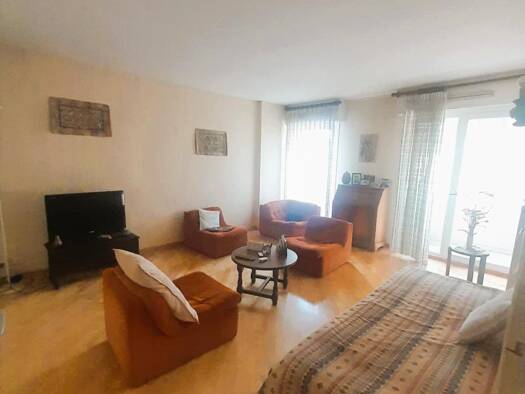 Appartement à vendre 98 000 € 1 chambre 48,43 m² Étage 1/4 Auch 32000