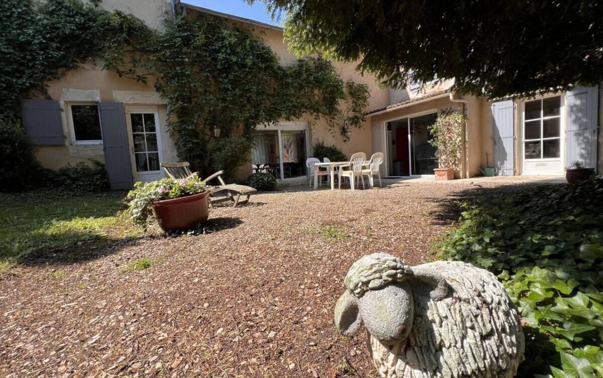 Maison à vendre, 210m², POITIERS