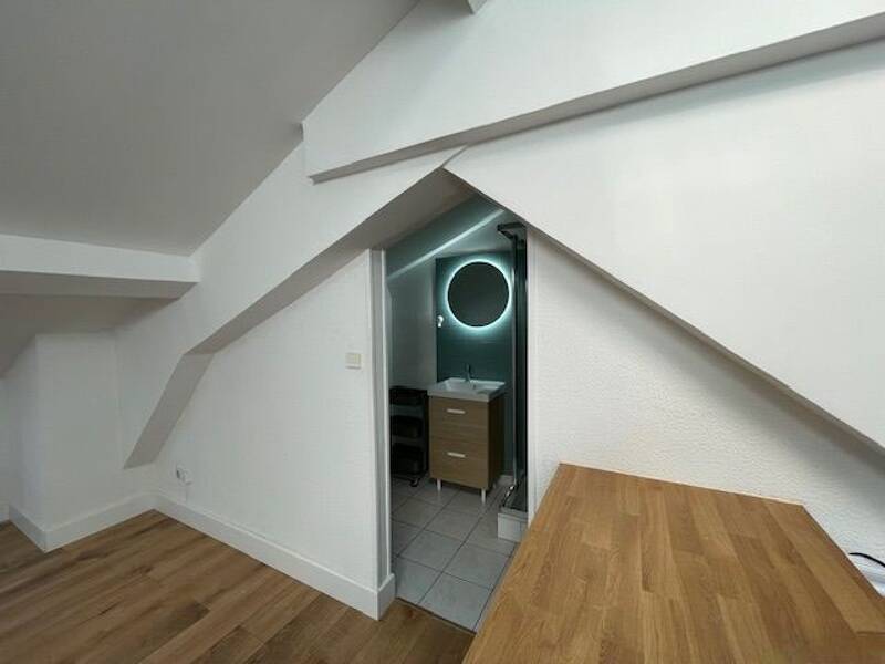 Maison à louer, 0m², LYON 3E