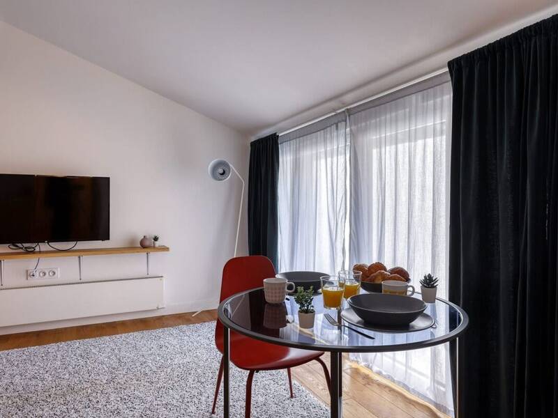 Maison à louer, 36m², PARIS 18E