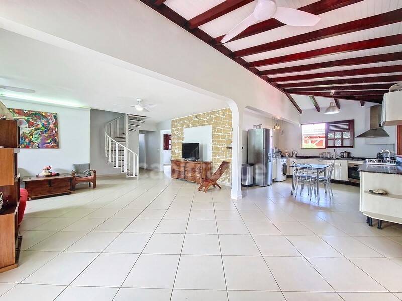 Maison à vendre, 152m², CAPESTERRE BELLE EAU