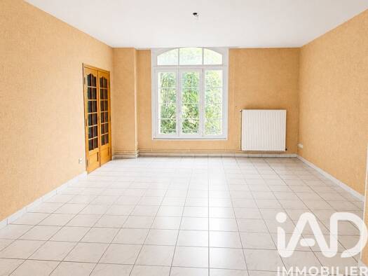Appartement à vendre 85 000 € 4 pièces 2 chambres 91 m² Étage 1/2 Centre Sedan 08200