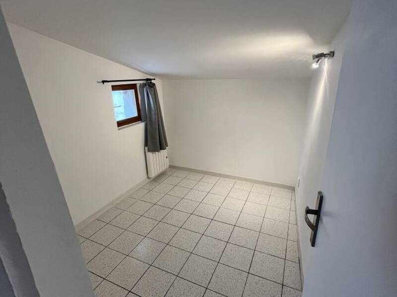 Maison à louer, 47m², NIMES