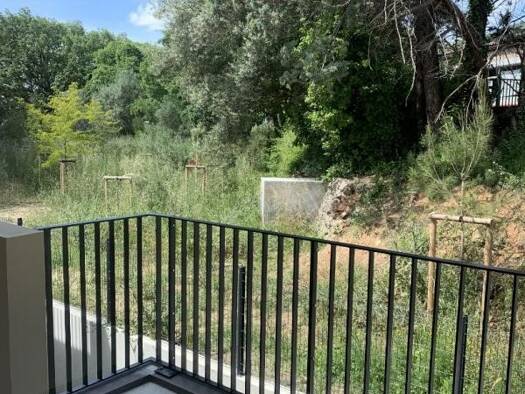 Appartement à louer 619 € 2 pièces 1 chambre 40 m² 1er étage Collettes Est Draguignan 83300
