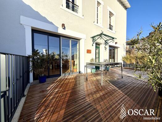 Maison à vendre 599 900 € 9 pièces 6 chambres 160 m² Nantes 44300