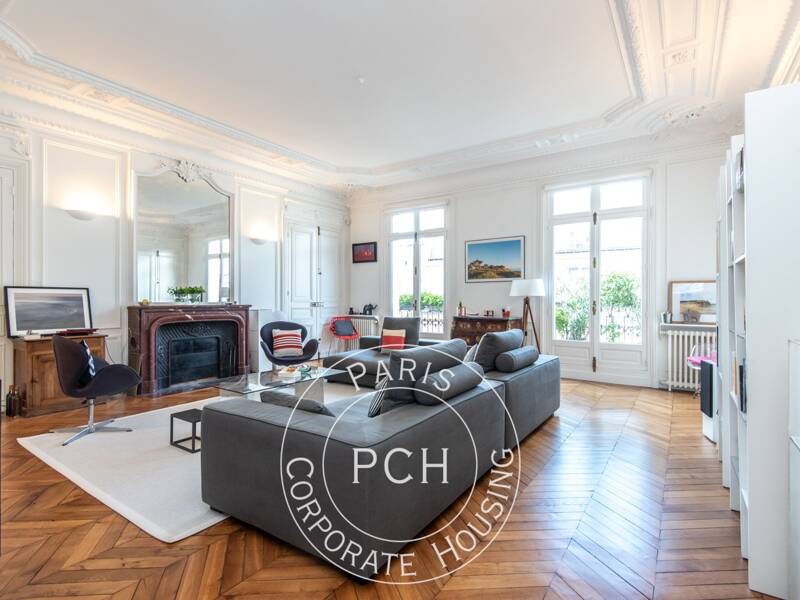 Maison à louer, 182m², PARIS 17E