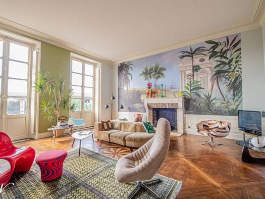 Appartement à vendre 976 500 € 4 pièces 2 chambres 182 m² Étage 1/3 Chartrons Bordeaux 33000