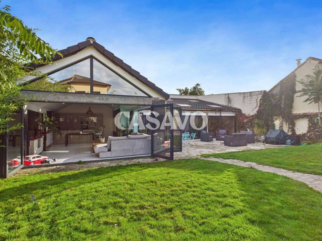 Maison à vendre, 120m², SAINT MAUR DES FOSSES