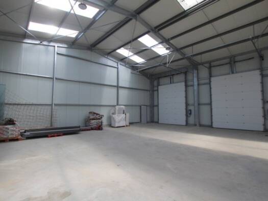 Local commercial à louer 1 500 € 200 m² de surface de vente Crissey 71530