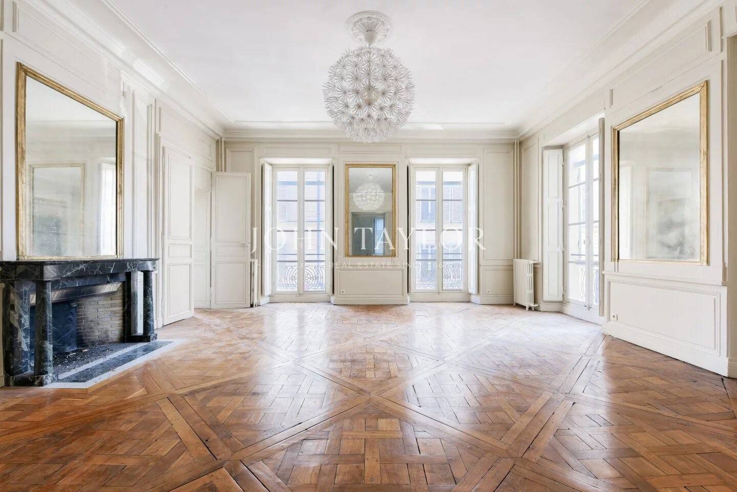 Maison à vendre, 1780m², VERSAILLES