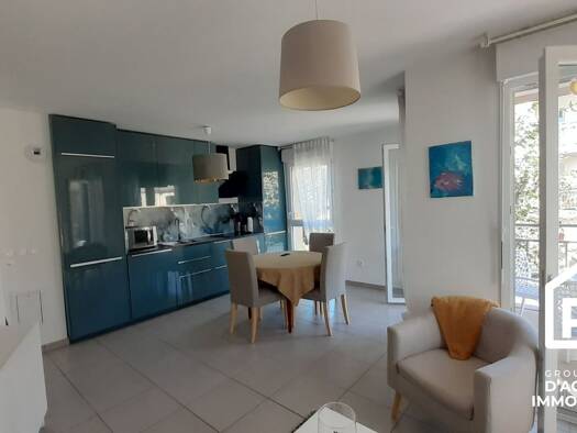 Appartement à vendre 290 000 € 3 pièces 2 chambres 61,26 m² Étage 1/2 Courseulles-sur-Mer 14470