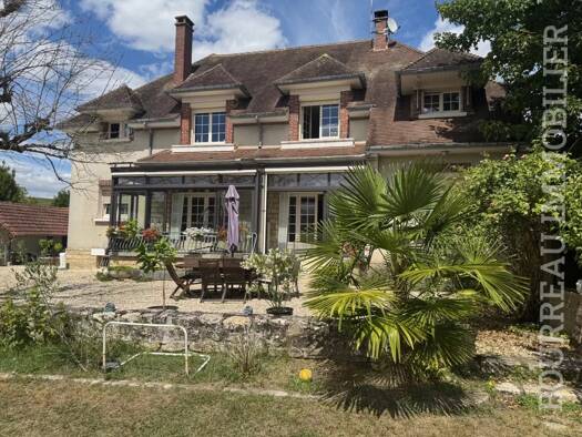 Maison à vendre 364 000 € 10 pièces 5 chambres 251 m² 1 545 m² de terrain Rive Gauche Joigny 89300