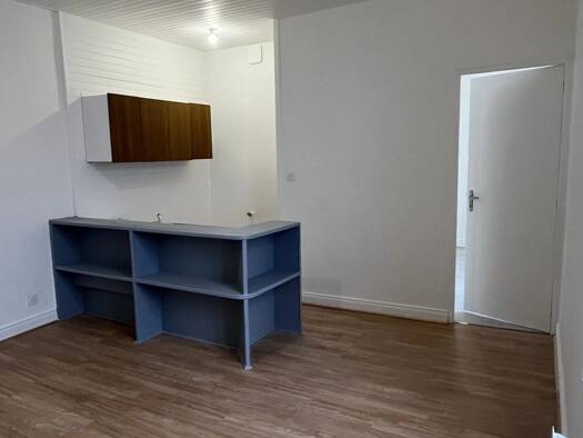 Appartement à louer 430 € 2 pièces 1 chambre 28,4 m² Gare Nord et Ouest Charleville-Mézières 08000
