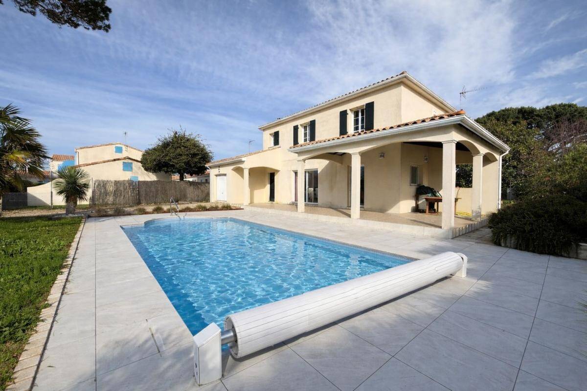 Maison à vendre, 140m², SAINT PALAIS SUR MER