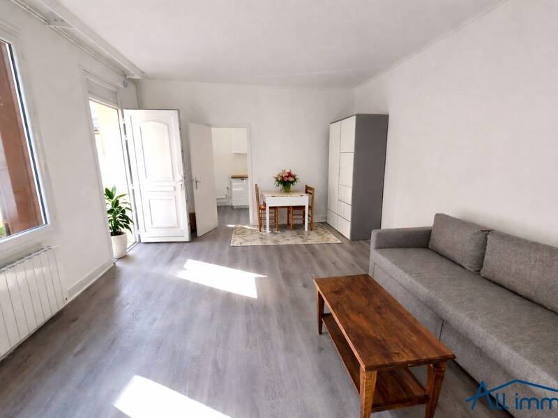 Maison à louer, 37m², SAINT MAUR DES FOSSES