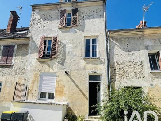 Maison de ville à vendre 149 000 € 5 pièces 3 chambres 121 m² 662 m² de terrain Coulommiers 77120
