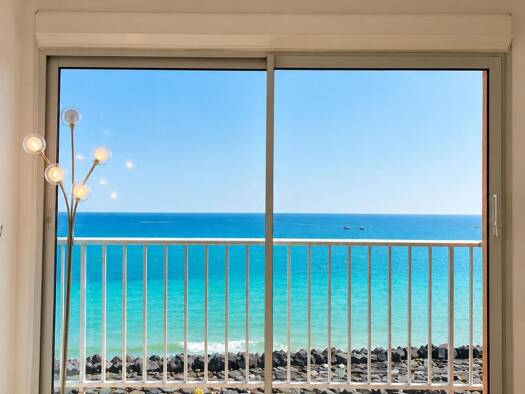 Appartement à vendre 670 000 € 3 pièces 2 chambres 65,1 m² 4ème étage Agde 34300