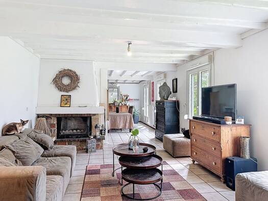 Maison de plain-pied à vendre 268 500 € 6 pièces 5 chambres 182 m² 542 m² de terrain Steene 59380