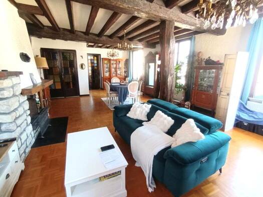 Immeuble à vendre 249 000 € 180 m² Saint Germain-Hôtel de Ville-Saint Pierre Auxerre 89000