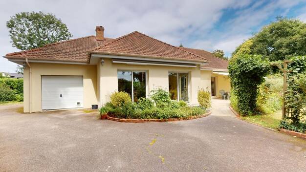 Maison à vendre 415 000 € 5 pièces 4 chambres 134 m² 1 327 m² de terrain Octeville-sur-Mer 76930