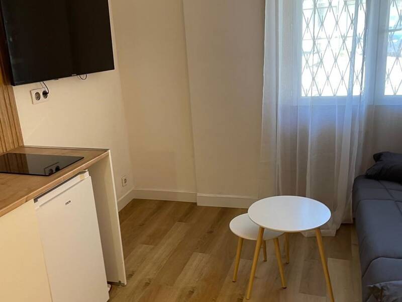 Maison à louer, 13m², CANNES