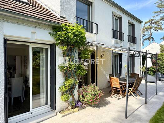 Maison à vendre 459 000 € 7 pièces 4 chambres 151 m² 675 m² de terrain Asnières-sur-Oise 95270
