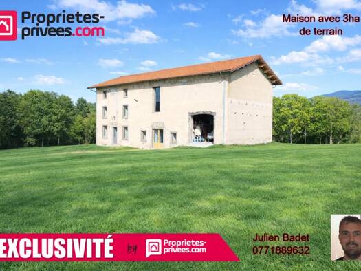 Maison à vendre 330 000 € 6 pièces 4 chambres 250 m² 32 108 m² de terrain Nord Ambert 63600
