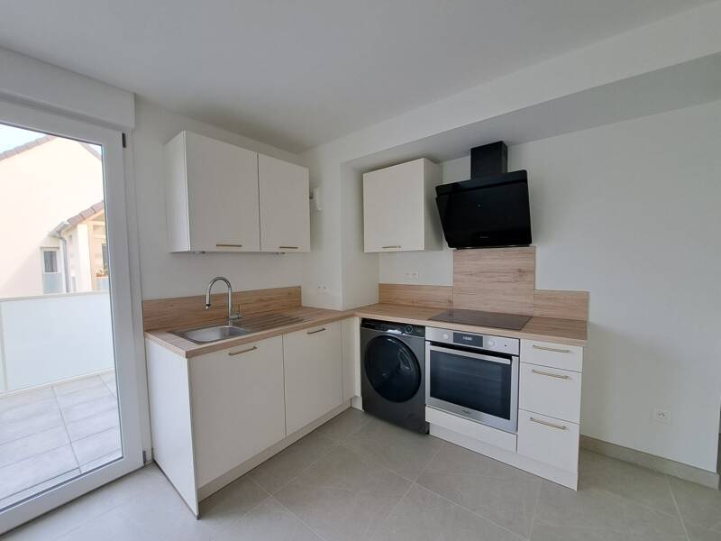 Maison à louer, 42m², LA CHAPELLE SAINT LUC