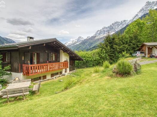 Chalet à vendre 1 250 000 € 6 pièces 5 chambres 118 m² 1 280 m² de terrain Les Houches 74310