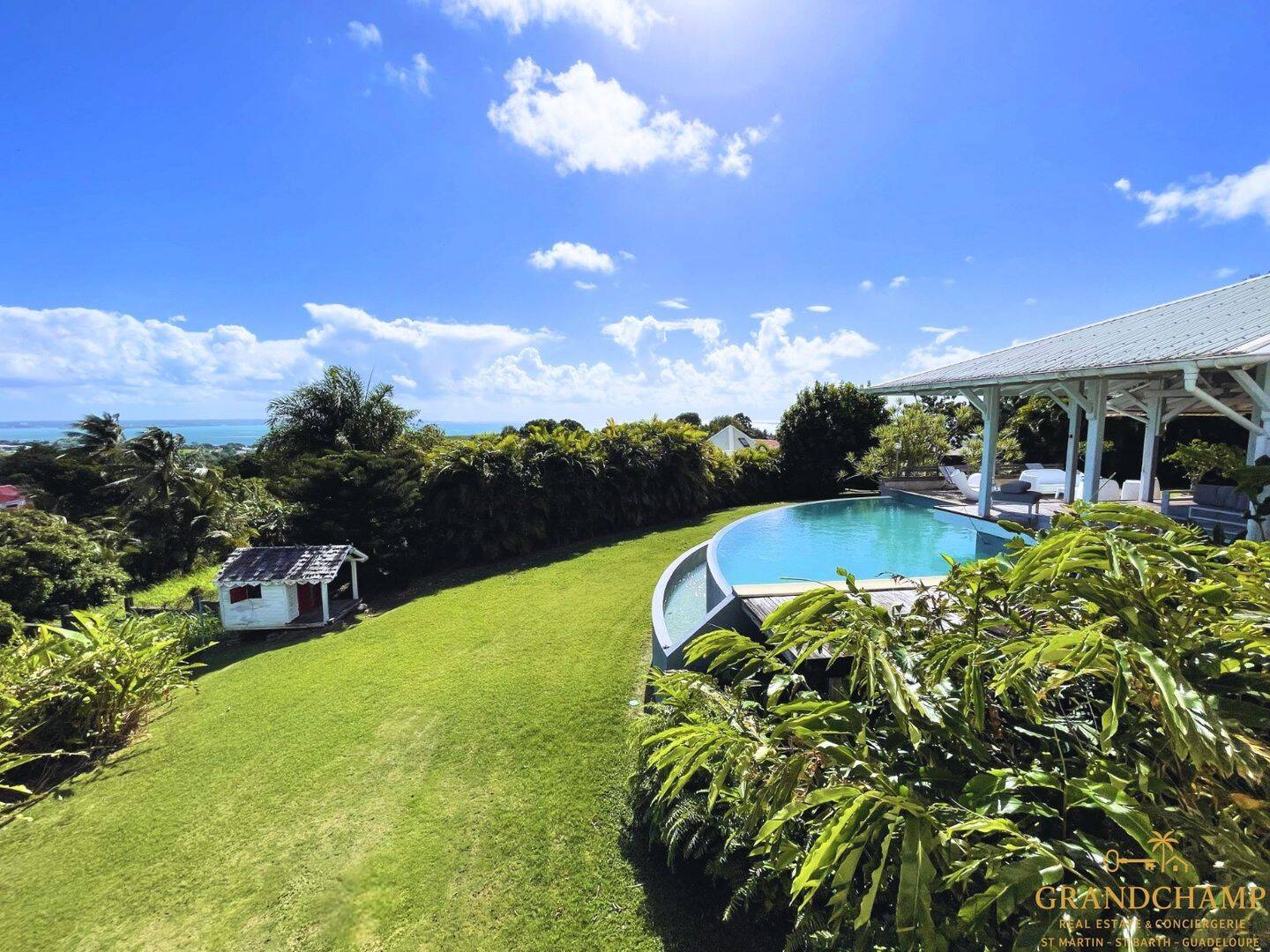 Maison à vendre, 250m², PETIT BOURG
