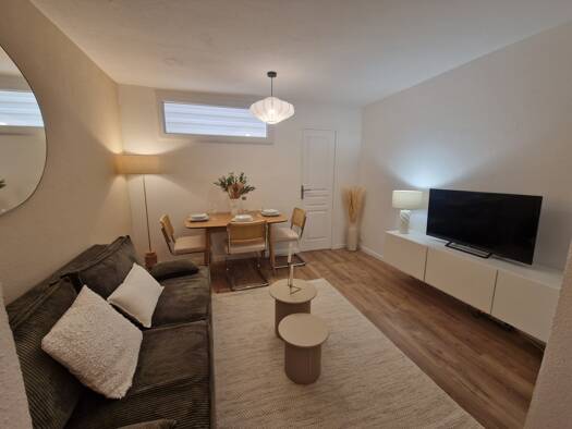 Colocation à louer 1 600 € 4 pièces 3 chambres 63 m² 1er étage Toulon 83000