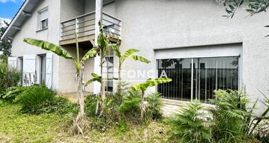 Maison à vendre 338 000 € 6 pièces 4 chambres 157 m² 767 m² de terrain Est Parempuyre 33290