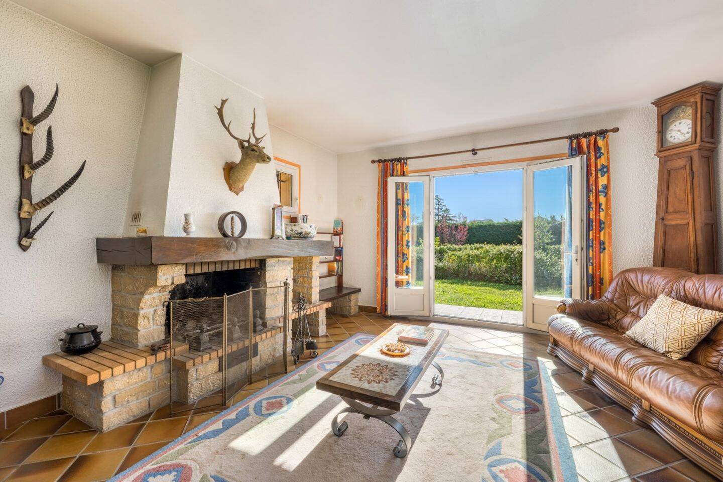 Maison à vendre, 180m², CHAZAY D'AZERGUES