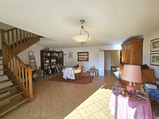 Duplex à vendre 252 000 € 5 pièces 4 chambres 113 m² Étage 3/3 Bayard Gap 05000