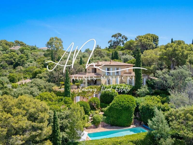 Maison à vendre, 460m², RAYOL CANADEL SUR MER