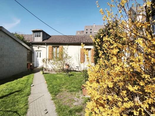 Appartement à vendre 110 000 € 2 pièces 1 chambre 45 m² RDC Troyes 10000